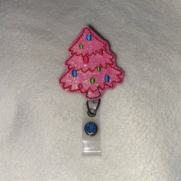 Pink Christmas tree badge reel - Picture 1 of 1